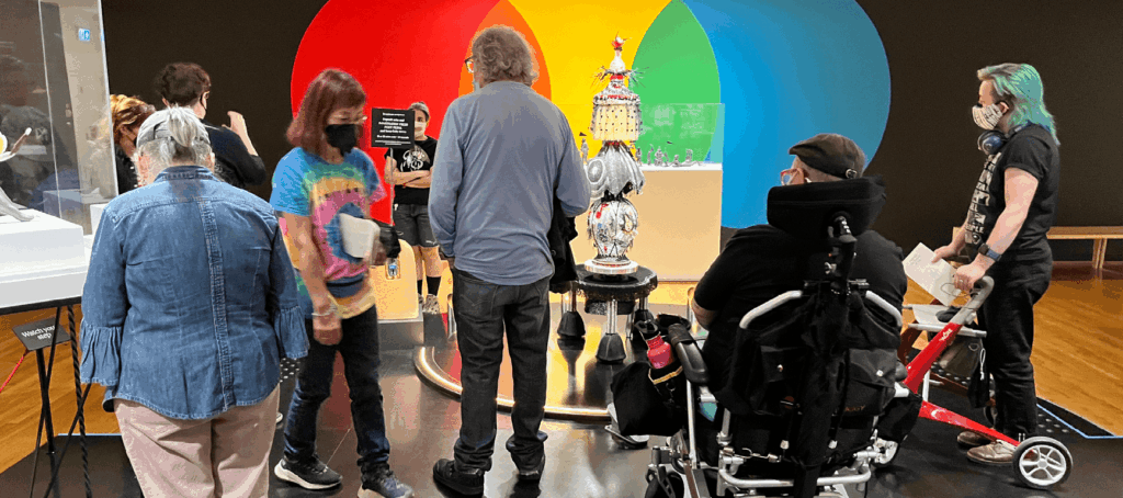 A group enjoys the exhibitions